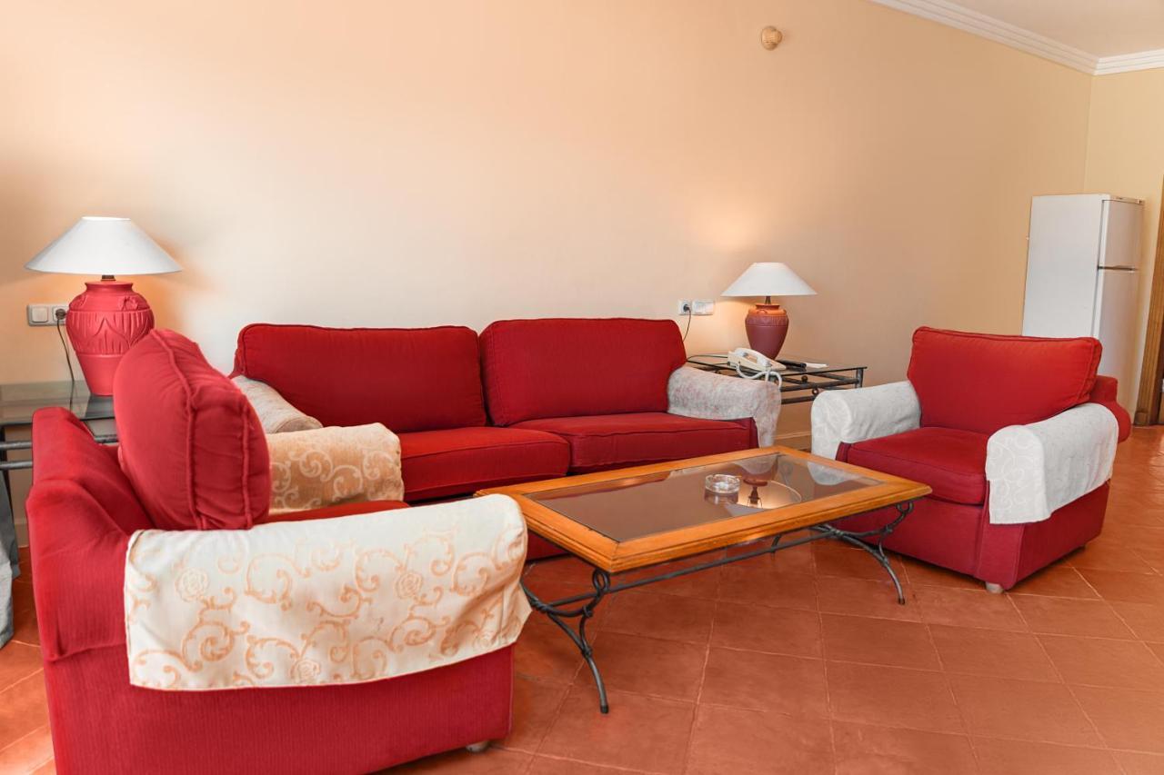 Sharm Dreams Vacation Club - Aqua Park Hotel ภายนอก รูปภาพ A living room